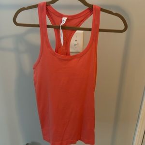 Lululemon tank color orange size 4